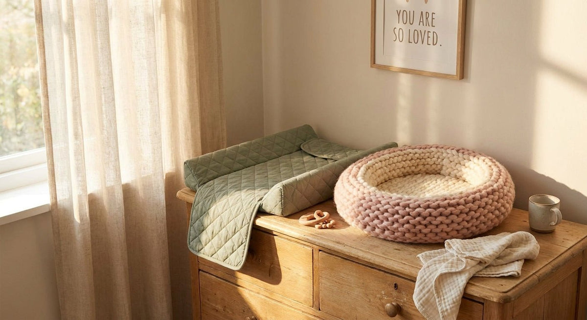 Matelas à langer portable A&Y vs Nid Coussin Bébé A&Y : lequel choisir pour votre tout-petit ? - Chez A&Y- À Coeur d'Enfant