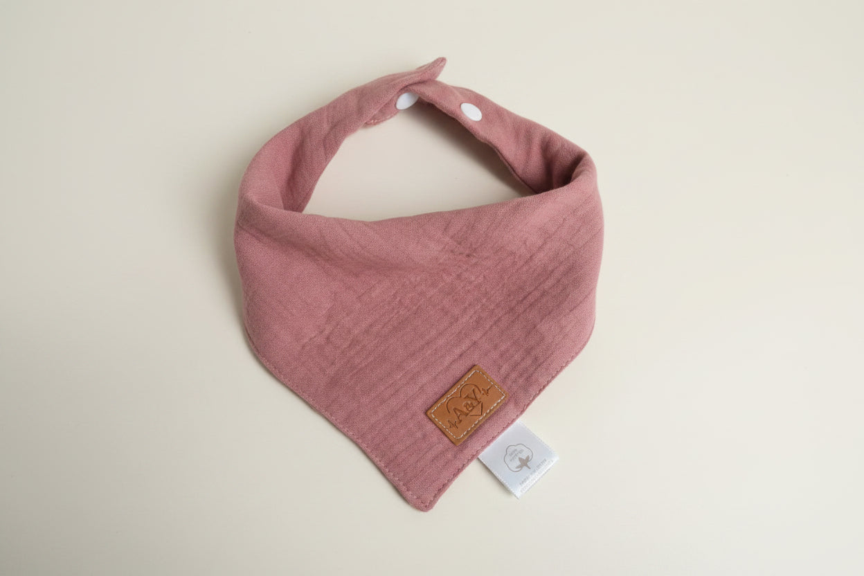 Tout Doux™ Bandana Bib — 100% Organic Cotton Muslin