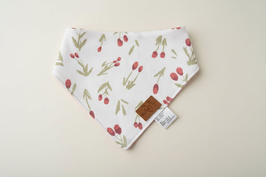 Tout Doux™ Bandana Bib — 100% Organic Cotton Muslin