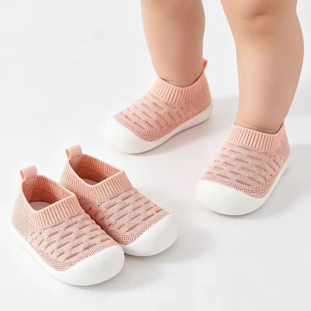 Chaussons Bébé Antidérapants A&Y | Confort et Sécurité - Chez A&Y- À Coeur d'Enfant