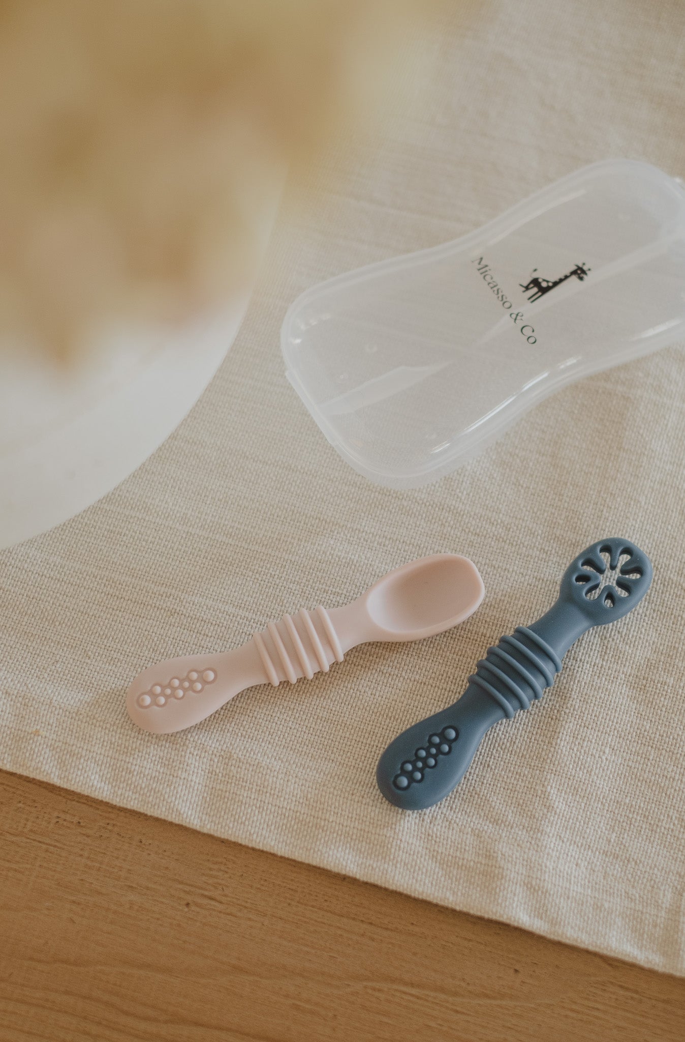 Cuillères d'Apprentissage en Silicone Sans BPA Lot de 2 Pour Bébé - Chez A&Y- À Coeur d'Enfant