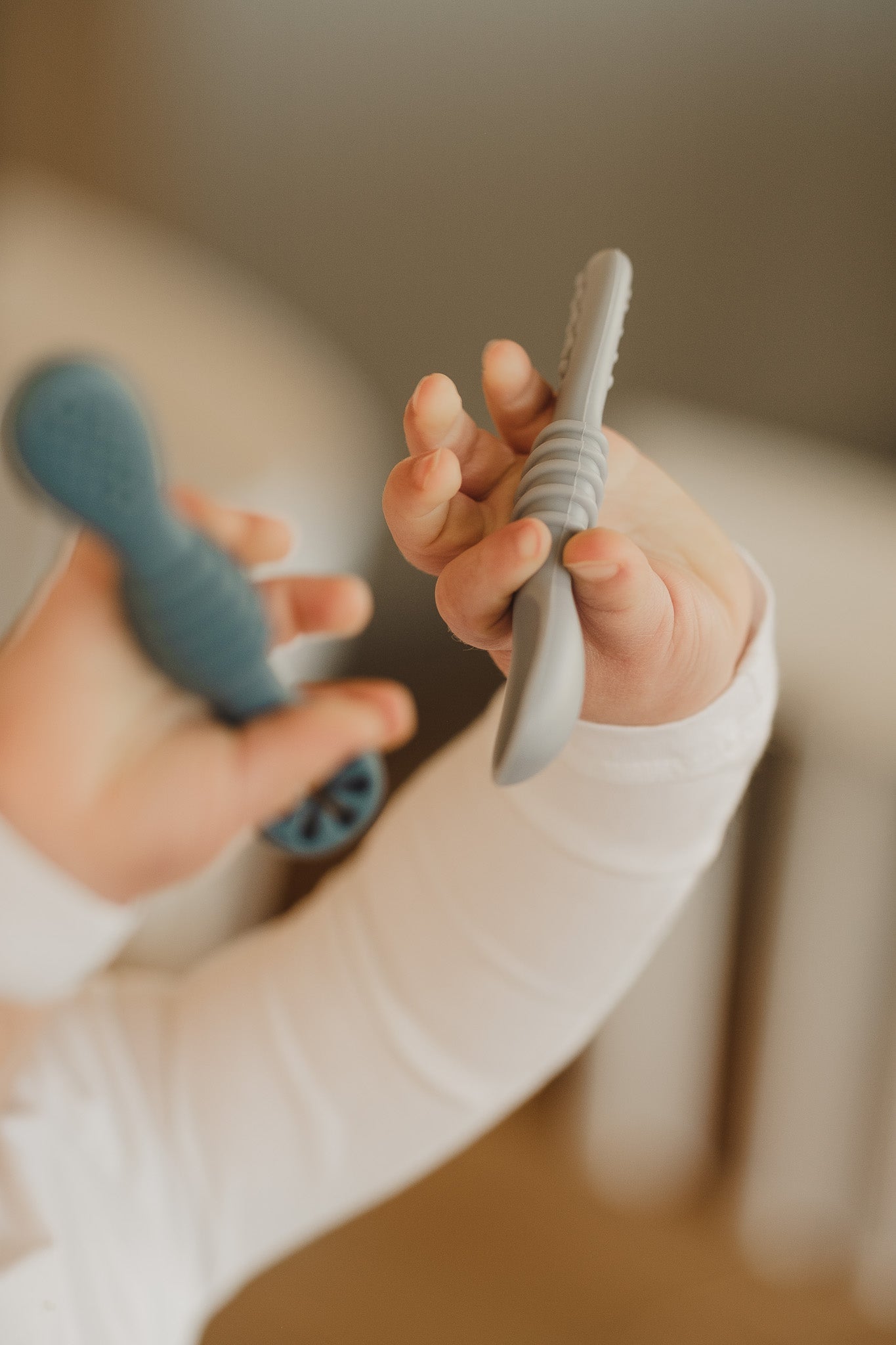 Cuillères d'Apprentissage en Silicone Sans BPA Lot de 2 Pour Bébé - Chez A&Y- À Coeur d'Enfant